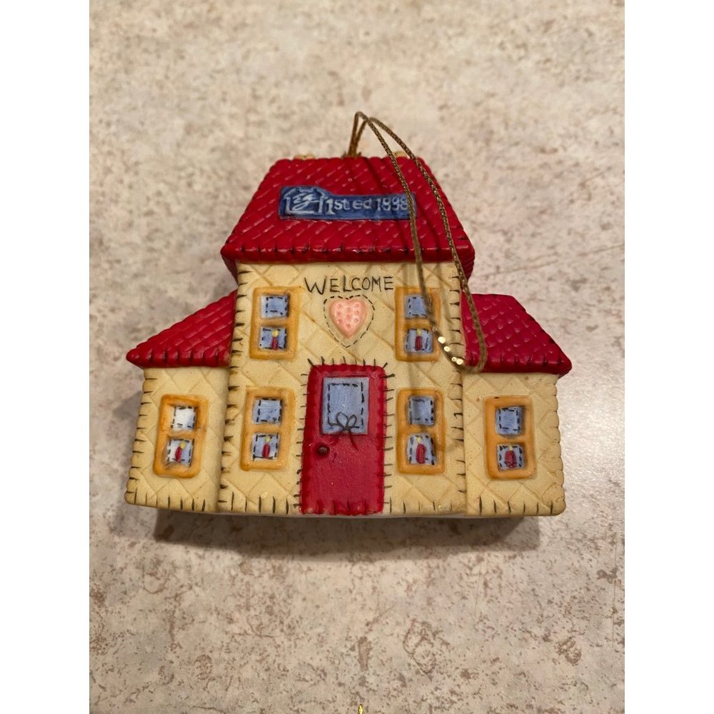 Lang and Wise Ornaments 1998 Welcome Home Features Artwork of Ellen Stouffer Box